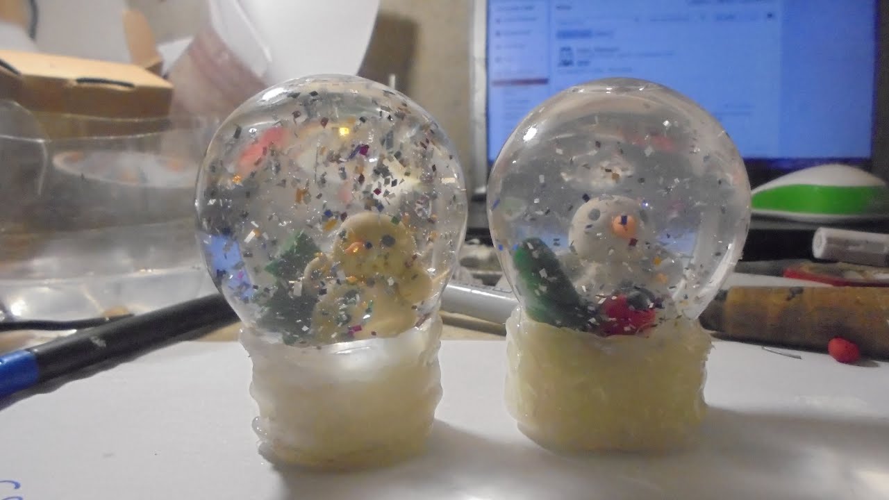 Как сделать снежный шар из лампочки/How to make a snow ball of light bulbs - YouTube - Linkis.com