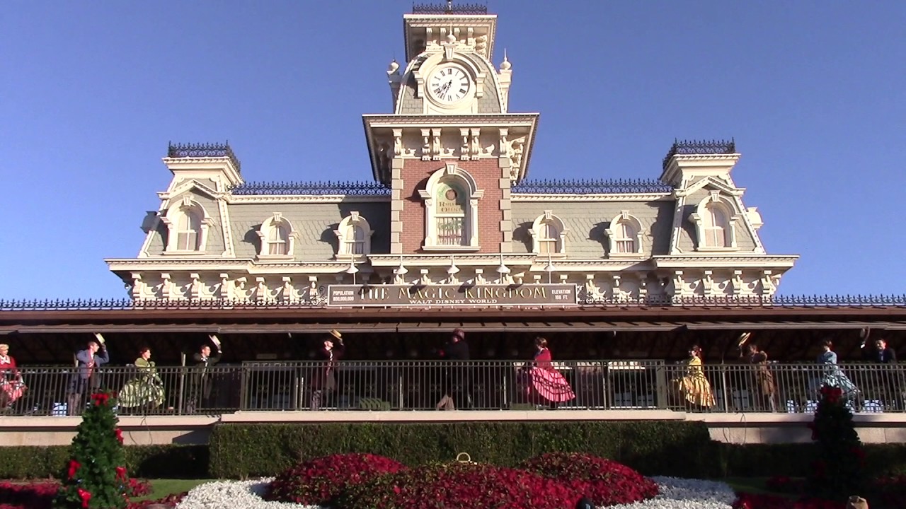 are there bathrooms in the train station at magic kingdom walt disney world are there bathrooms in the train station at magic kingdom walt disney world