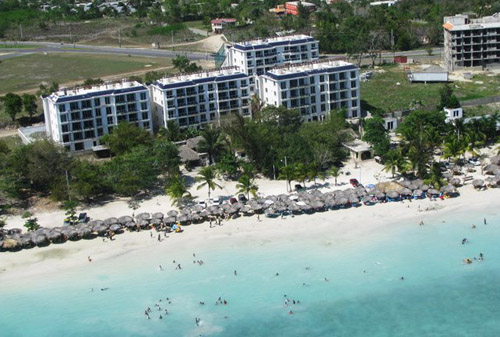 #7 Beachfront Apartment in Boca Chica