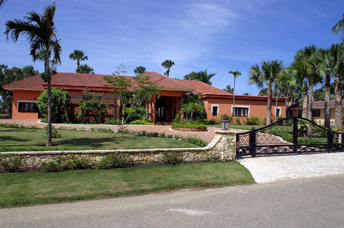 #2 Unique Villa right on the Beach Cabarete