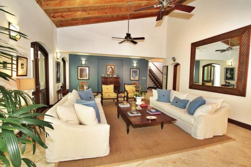 #4 Gorgeous 6 bedroom Villa inside beachfront community