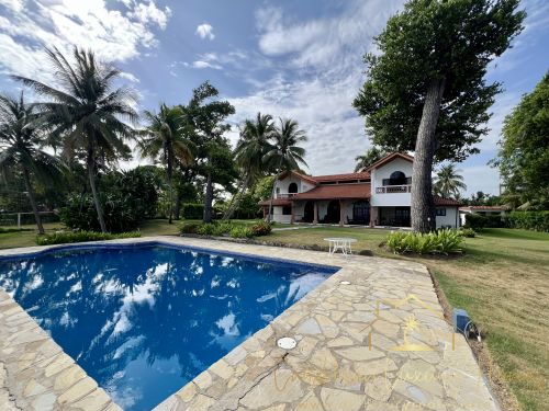 #0 Oceanfront Villa with 9 bedrooms in Sosua