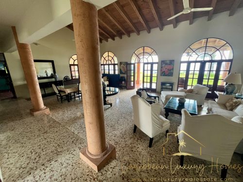 #4 Oceanfront Villa with 9 bedrooms in Sosua