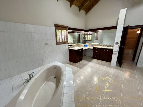 #7 Oceanfront Villa with 9 bedrooms in Sosua