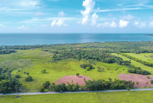 #1 Large Beachfront Development Parcel 