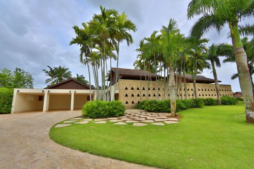 #14 Huge Mansion for sale in Casa de Campo