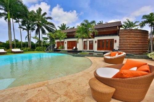 #15 Huge Mansion for sale in Casa de Campo