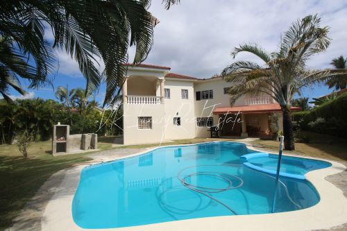 #5 Beautiful mansion located in Sabaneta